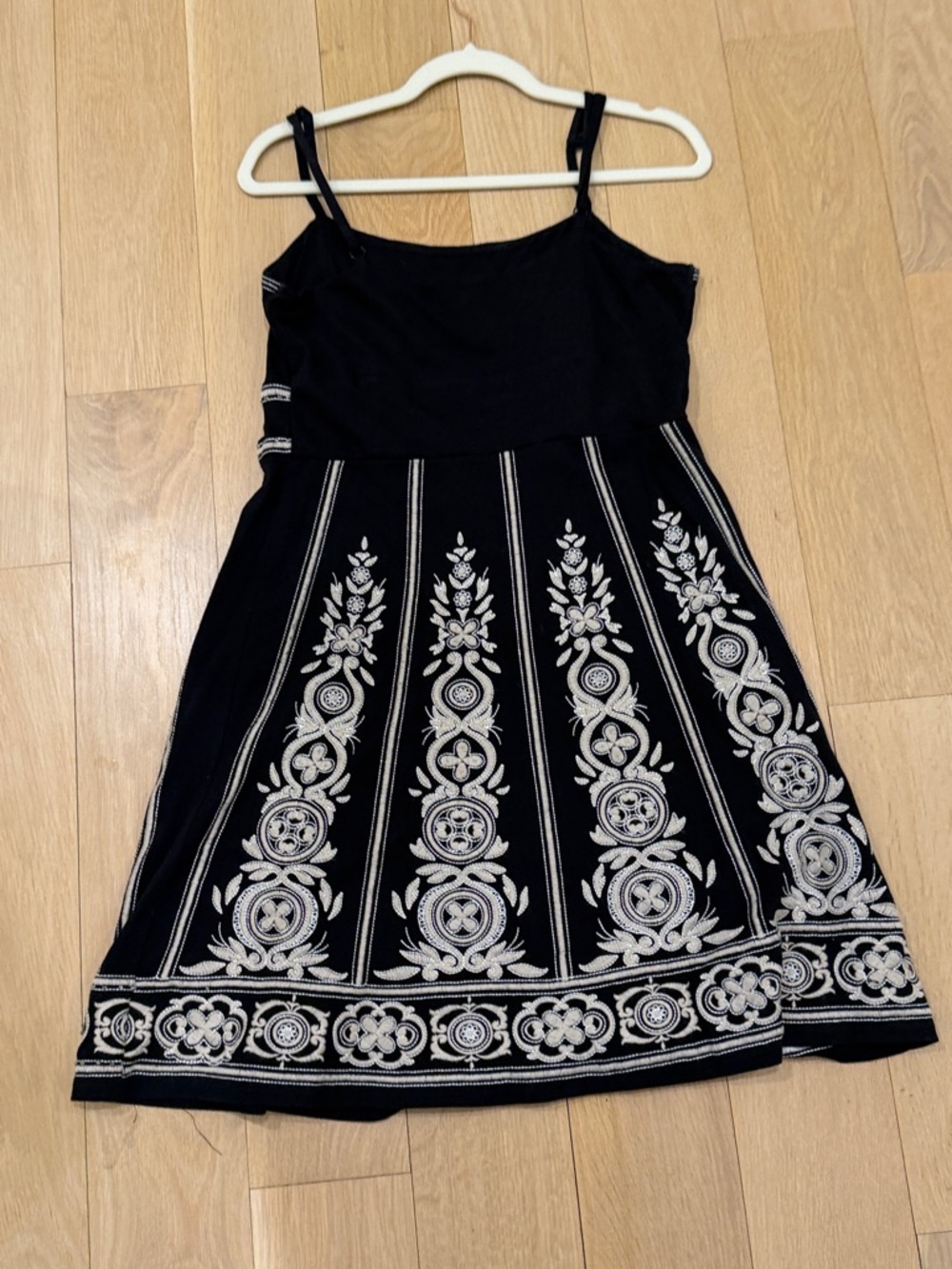 INC International Concepts Black Top with White Stitching - Picture 5 of 6